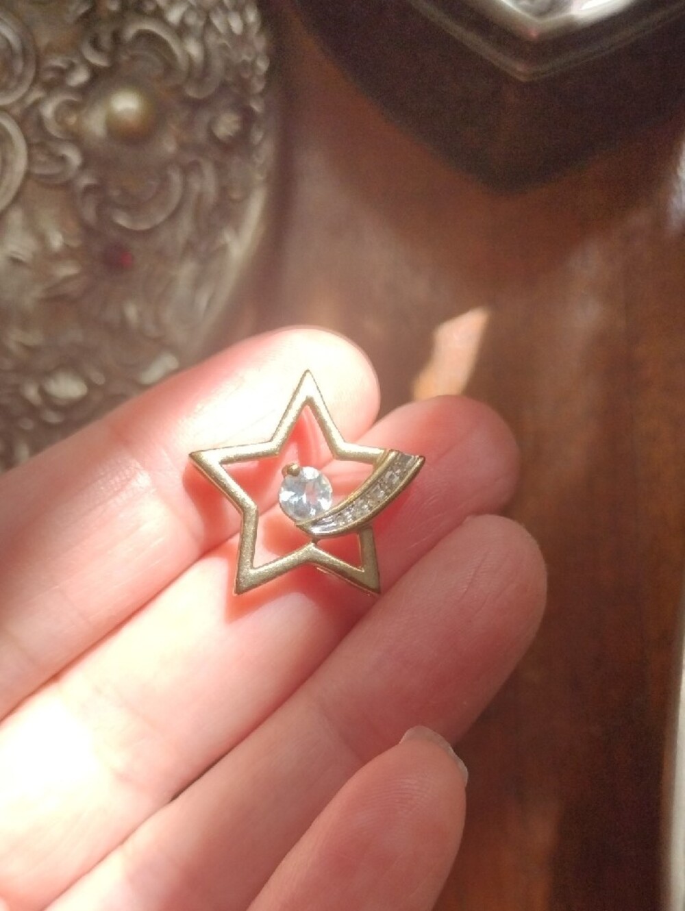 10K Yellow Gold Aquamarine And Diamonds Star Pendant - Picture 7 of 12